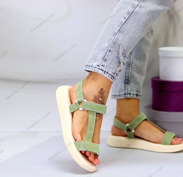 Женские босоножки на платформе из натуральной замши DONI 1-7 13301-41 фото