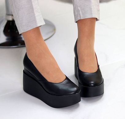 Женские туфли на высокой танкетке черные натуральная кожа TIK 1-1, 35, деми, натуральная кожа