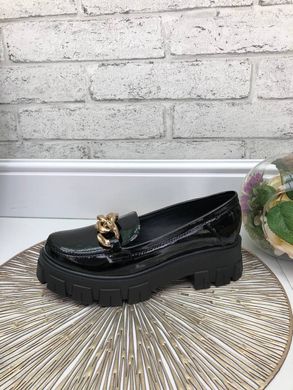 Жіночі туфлі - лофери чорні на тракторній підошві натуральний лак ELINA 1-1, 36, деми, натуральна шкіра