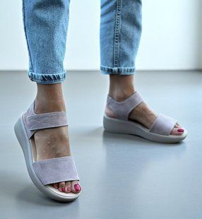 Жіночі босоніжки невисока платформа натуральна замша LIKA 1-2 13817 фото