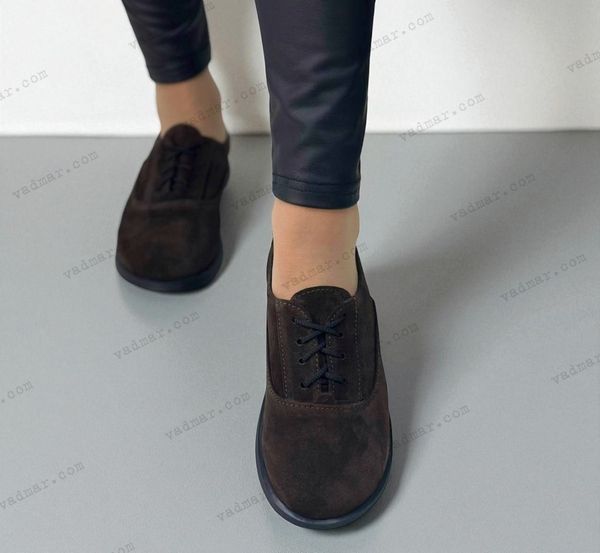 Жіночі туфлі на низькому ходу на шнурках натуральна замша OLENA 2-5 10493-36 фото