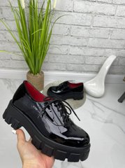 Жіночі туфлі на платформі на шнурках чорні натуральний лак SONA 1-2, 41, деми, натуральна шкіра